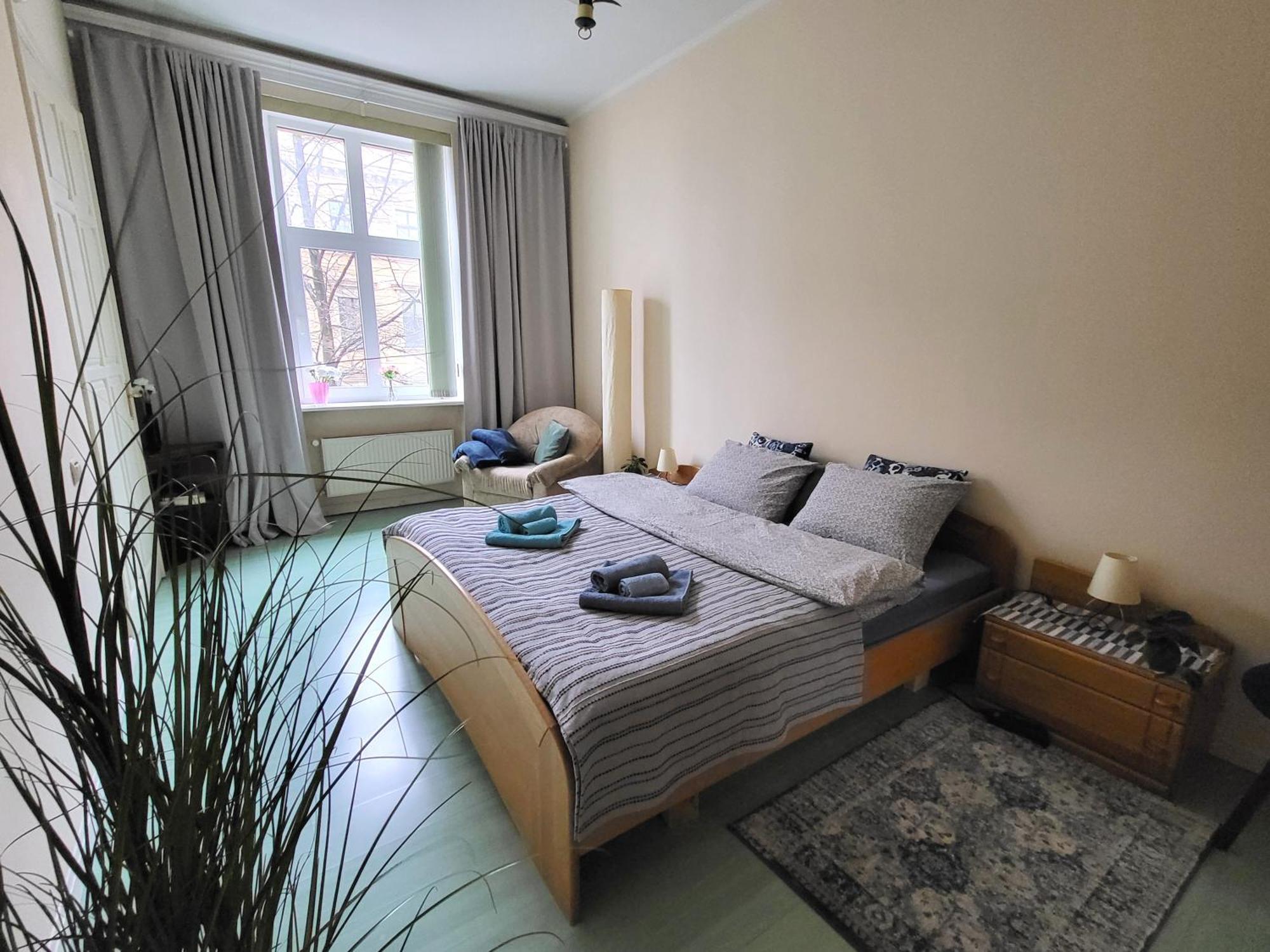 Alunana Lux Jakuzzi Apart, Facade Is Under Renovation, In Riga Art Nouveau Area, Self Check-In Exteriör bild
